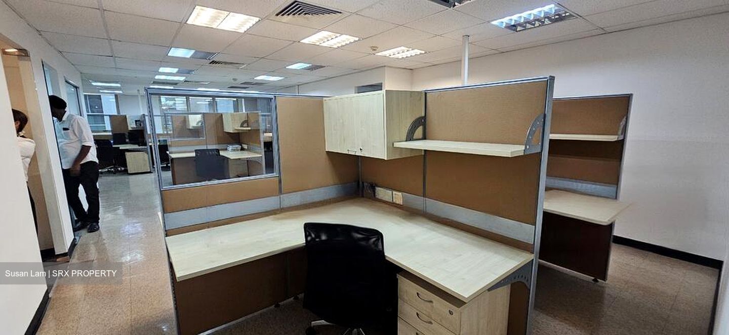 Hongkong Street (D1), Office #490396261